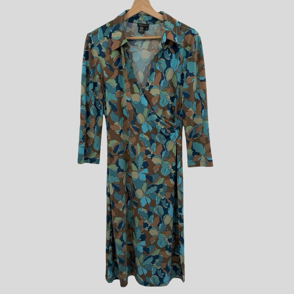 BCBGMAXAZRIA Retro Floral Print Faux Wrap Midi Dress in Blue/Geen/Brown | Medium